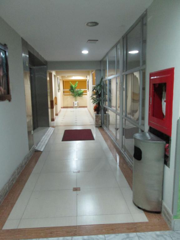 Hotel Panamericano Lima Buitenkant foto