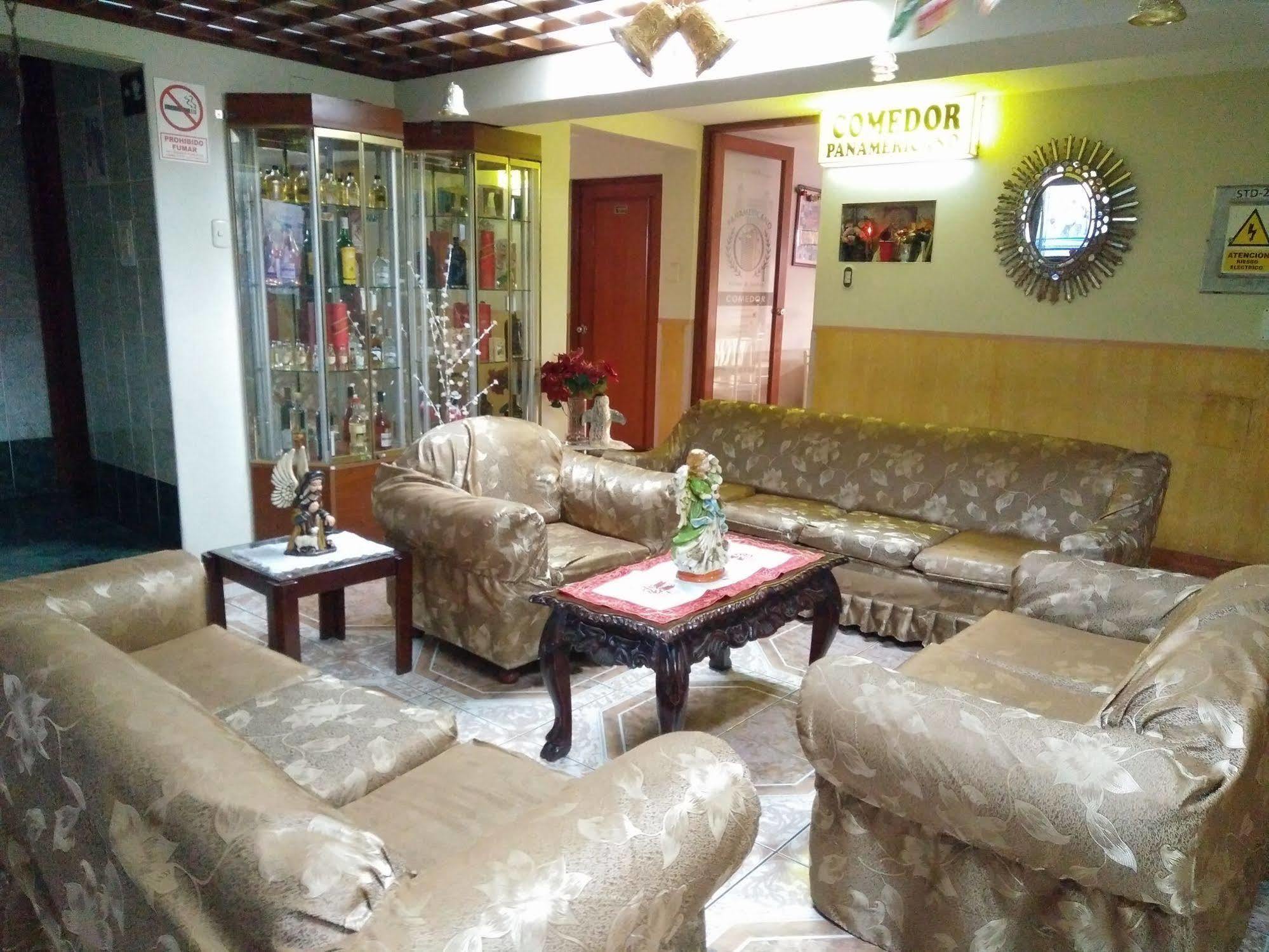 Hotel Panamericano Lima Buitenkant foto