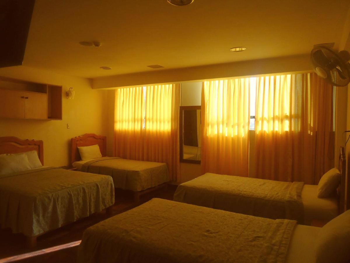 Hotel Panamericano Lima Buitenkant foto