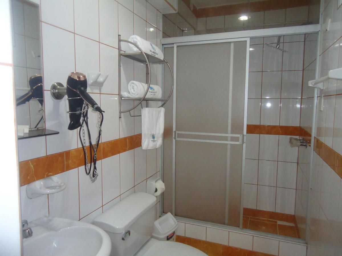 Hotel Panamericano Lima Buitenkant foto