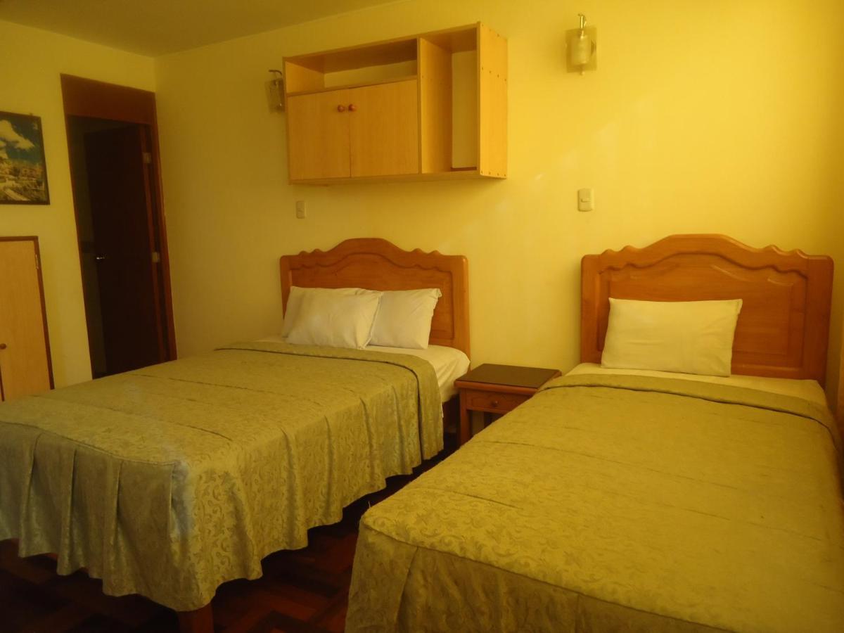 Hotel Panamericano Lima Buitenkant foto