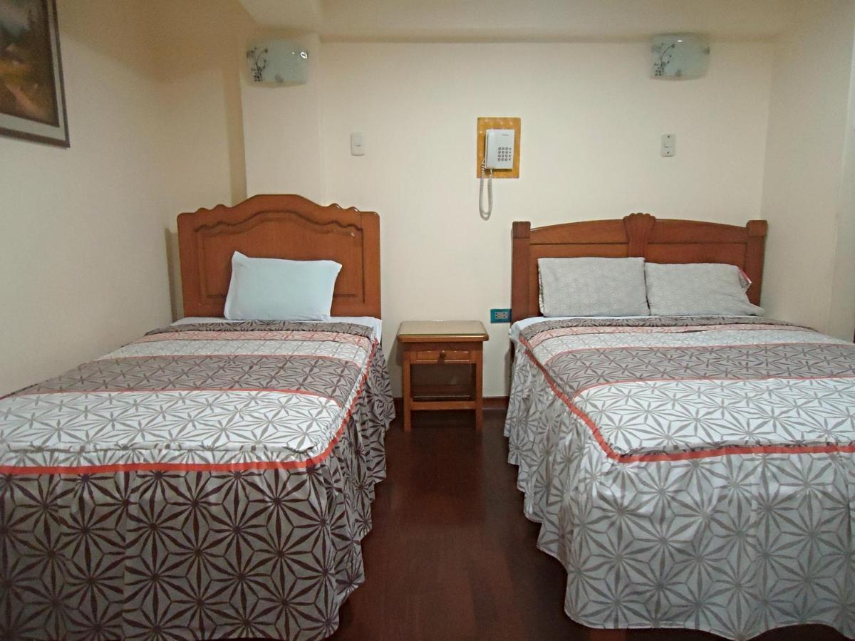 Hotel Panamericano Lima Buitenkant foto